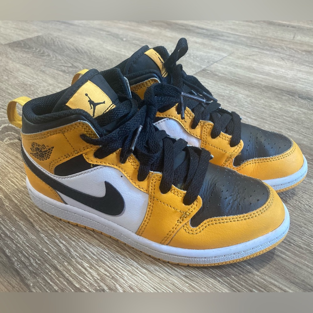 Jordan Kids Sneakers Black Yellow White